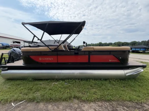 Photos of 2026 GODFREY XPERIENCE 2286 SBX 115HP BUNK TRAILER for sale in Detroit Lakes, MN at McLaughlin's RV & Marine - Detroit Lakes