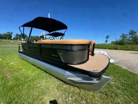 Photos of 2027 GODFREY XPERIENCE 2286 SBX 115HP BUNK TRAILER for sale in Detroit Lakes, MN at McLaughlin's RV & Marine - Detroit Lakes