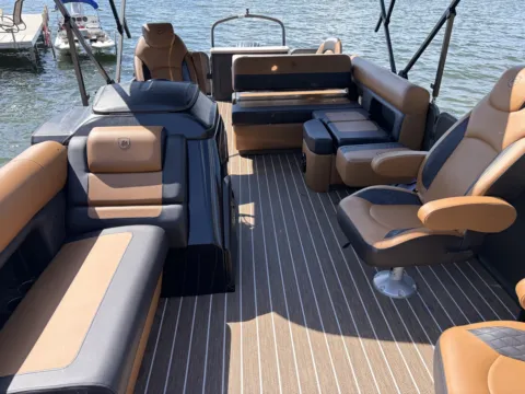 Another view of 2026 PREMIER SUNSATION 230 RS 150HP LEGS BUNK TRAILER DEMO for sale in Detroit Lakes, MN at McLaughlin's RV & Marine - Detroit Lakes