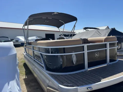 More photos of 2026 GODFREY XPERIENCE 2286 SBX 115HP BUNK TRAILER at McLaughlin's RV & Marine - Detroit Lakes, MN