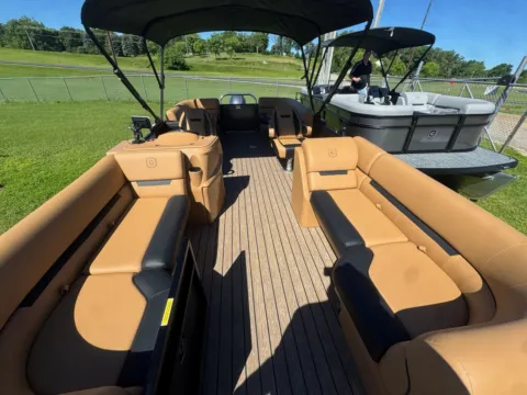Unknown 2027 GODFREY XPERIENCE 2286 SBX 115HP BUNK TRAILER for sale in Detroit Lakes, MN