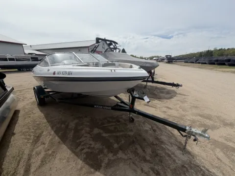 Unknown 2000 FOUR WINNS HORIZON 170 for sale in Detroit Lakes, MN