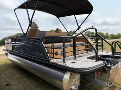 More photos of 2027 SYLVAN X 3 ULZ DH TRIPLE 200HP BUNK TRAILER at McLaughlin's RV & Marine - Detroit Lakes, MN