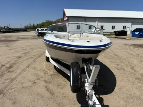 Photos of 2005 STARCRAFT CSTAR 1700 for sale in Detroit Lakes, MN at McLaughlin's RV & Marine - Detroit Lakes