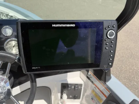 Photos of 2017 LARSON FX 1750 150HP MERCURY for sale in Detroit Lakes, MN at McLaughlin's RV & Marine - Detroit Lakes