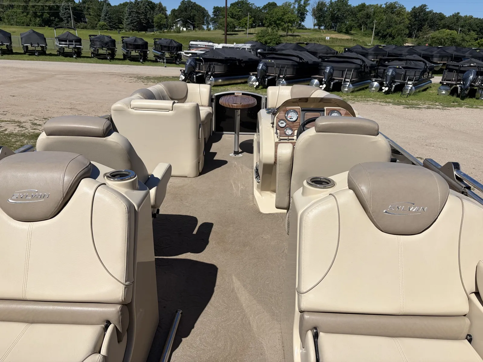 Photos of 2014 SYLVAN S SERIES S3 150HP BUNK TRAILER for sale in Detroit Lakes, MN at McLaughlin's RV & Marine - Detroit Lakes
