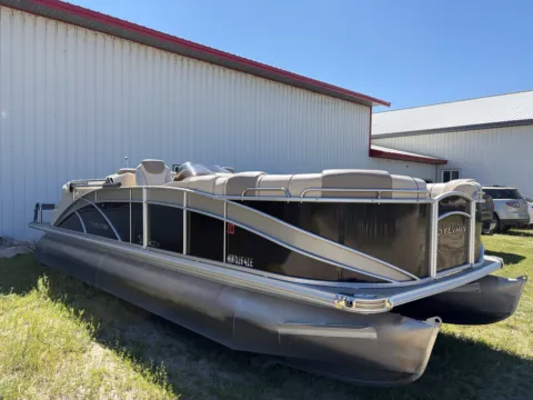 Another view of 2014 SYLVAN S SERIES S3 150HP BUNK TRAILER for sale in Detroit Lakes, MN at McLaughlin's RV & Marine - Detroit Lakes