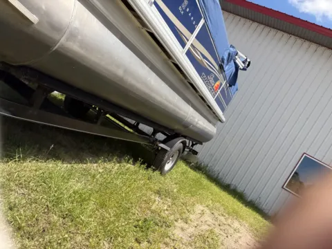 Another view of 2014 TRACKER SUNTRACKER PARTY BARGE 22 DLX 115HP BUNK TRAILER for sale in Detroit Lakes, MN at McLaughlin's RV & Marine - Detroit Lakes