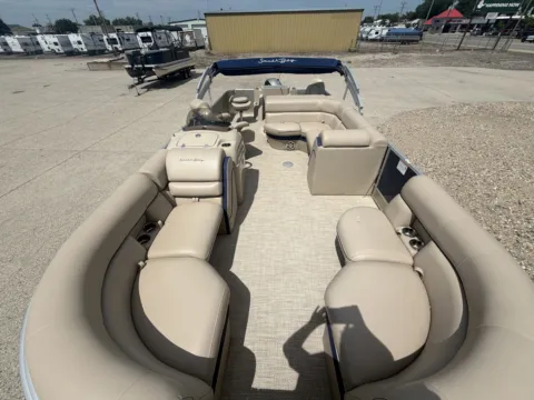 Unknown 2019 SOUTH BAY 523 FCR 150HP VMAX BUNK TRAILER for sale in Detroit Lakes, MN