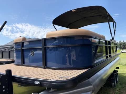 More photos of 2027 GODFREY XPERIENCE 2286 SBX TRIPLE 150HP BUNK TRAILER at McLaughlin's RV & Marine - Detroit Lakes, MN