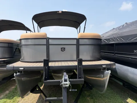 More photos of 2027 GODFREY XPERIENCE 2286 SFLX TRIPLE 200HP BUNK TRAILER at McLaughlin's RV & Marine - Detroit Lakes, MN