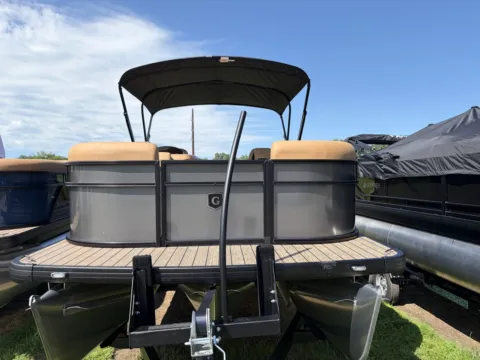 More photos of 2027 GODFREY XPERIENCE 2286 SFLX TRIPLE 200HP BUNK TRAILER at McLaughlin's RV & Marine - Detroit Lakes, MN