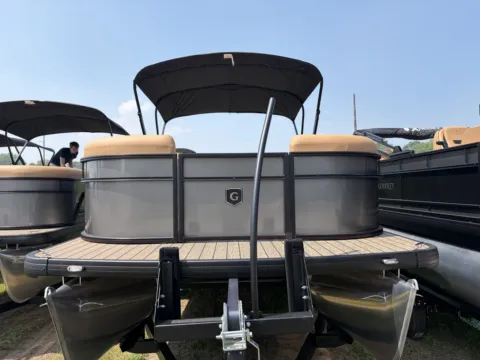 More photos of 2027 GODFREY XPERIENCE 2286 SFLX 150HP BUNK TRAILER at McLaughlin's RV & Marine - Detroit Lakes, MN