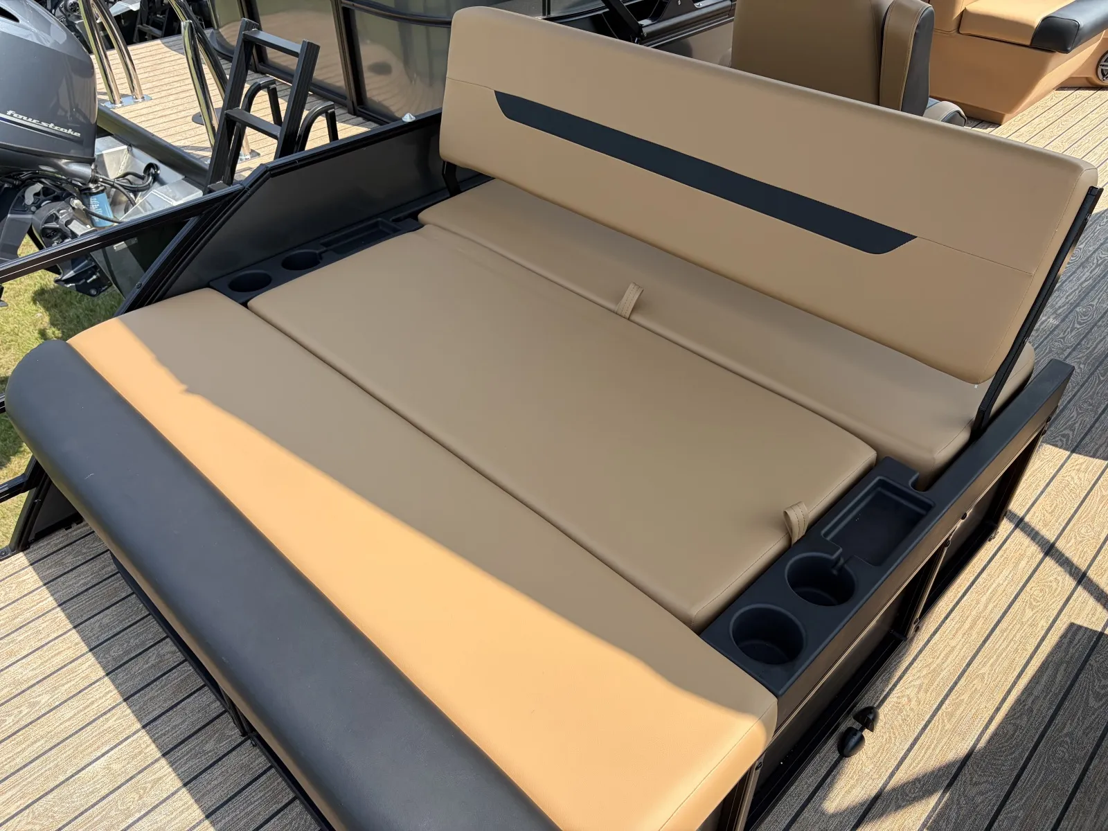 More photos of 2027 GODFREY XPERIENCE 2286 SFLX 150HP BUNK TRAILER at McLaughlin's RV & Marine - Detroit Lakes, MN