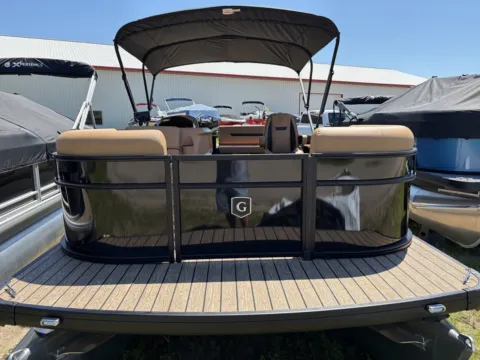 More photos of 2027 GODFREY XPERIENCE 2286 SFLX 150HP BUNK TRAILER at McLaughlin's RV & Marine - Detroit Lakes, MN