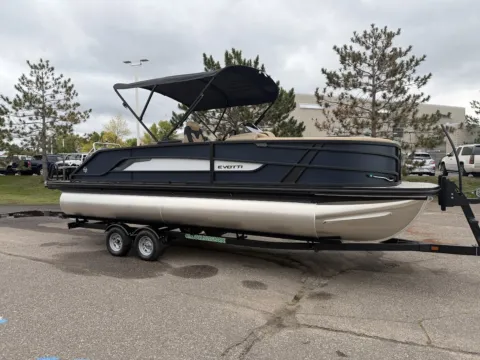 Blue 2027 EVOTTI 700 SERIES 723CS TRIPLE 250HP VMAX BUNK TRAILER for sale in Detroit Lakes, MN