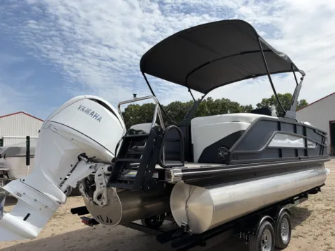 Another view of 2027 EVOTTI 500 SERIES 521 QL TRIPLE 200HP BUNK TRAILER DEMO for sale in Detroit Lakes, MN at McLaughlin's RV & Marine - Detroit Lakes
