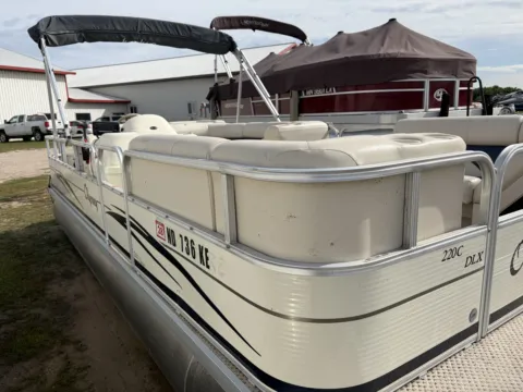 Another view of 2006 ODYSSEY 220C 50HP for sale in Detroit Lakes, MN at McLaughlin's RV & Marine - Detroit Lakes