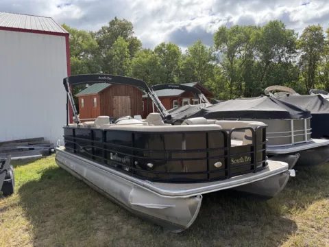Unknown 2017 SOUTHBAY 200 SERIES 224RS 115HP for sale in Detroit Lakes, MN