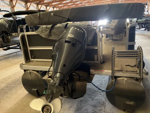 More photos of 2021 PREMIER SUNSATION 220 XLS 115HP at McLaughlin's RV & Marine - Detroit Lakes, MN