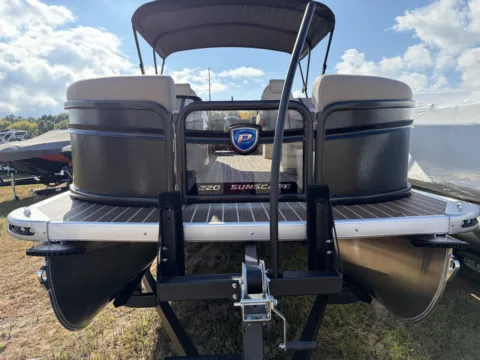More photos of 2027 PREMIER SUNSCAPE 220 RF 115HP BUNK TRAILER at McLaughlin's RV & Marine - Detroit Lakes, MN