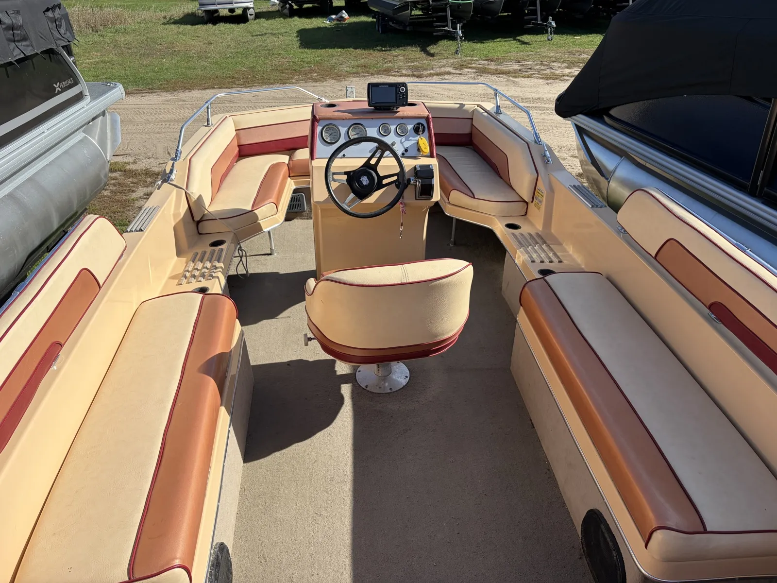 Photos of 1984 CHRISCRAFT VIKING 190 SPRINT for sale in Detroit Lakes, MN at McLaughlin's RV & Marine - Detroit Lakes