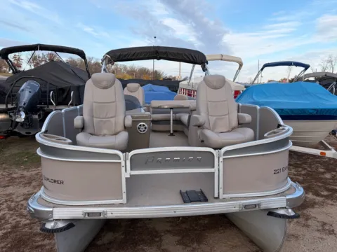 Photos of 2012 PREMIER EXPLORER 221 90HP for sale in Detroit Lakes, MN at McLaughlin's RV & Marine - Detroit Lakes