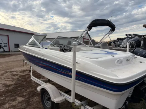 More photos of 2006 BAYLINER 185 BR 3.0L at McLaughlin's RV & Marine - Detroit Lakes, MN