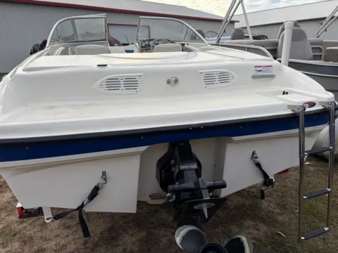 More photos of 2006 BAYLINER 185 BR 3.0L at McLaughlin's RV & Marine - Detroit Lakes, MN