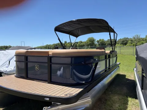 More photos of 2027 GODFREY XPERIENCE 2286 SBX 115HP BUNK TRAILER at McLaughlin's RV & Marine - Brainerd, MN