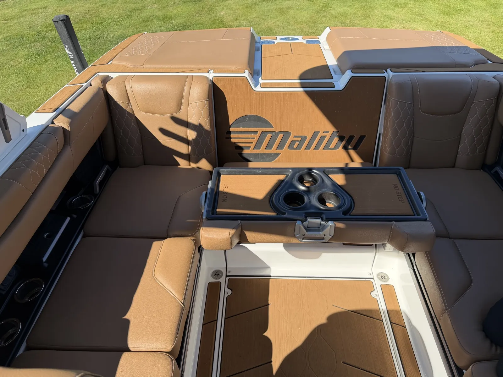 More photos of 2022 MALIBU M220 at McLaughlin's RV & Marine - Brainerd, MN