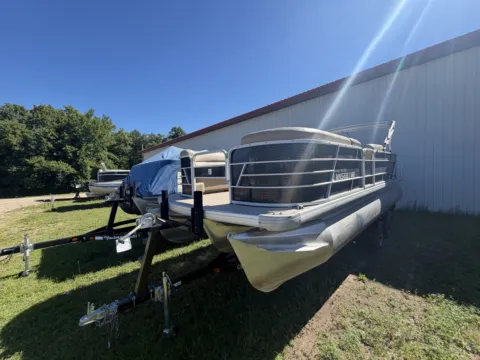 Another view of 2020 GODFREY SWEETWATER 2286 FS 115HP BUNK TRAILER for sale in Brainerd, MN at McLaughlin's RV & Marine - Brainerd