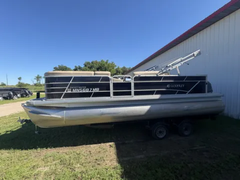 Photos of 2020 GODFREY SWEETWATER 2286 FS 115HP BUNK TRAILER for sale in Brainerd, MN at McLaughlin's RV & Marine - Brainerd