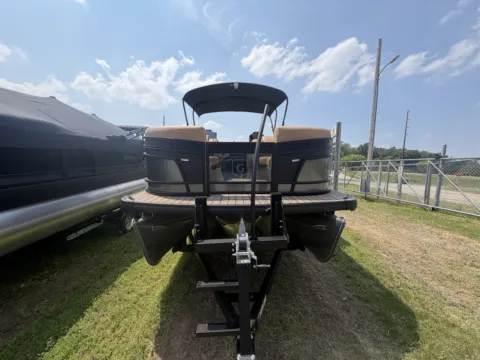 More photos of 2027 GODFREY MONACO 235 SFLC TRIPLE 200HP BUNK TRAILER at McLaughlin's RV & Marine - Brainerd, MN
