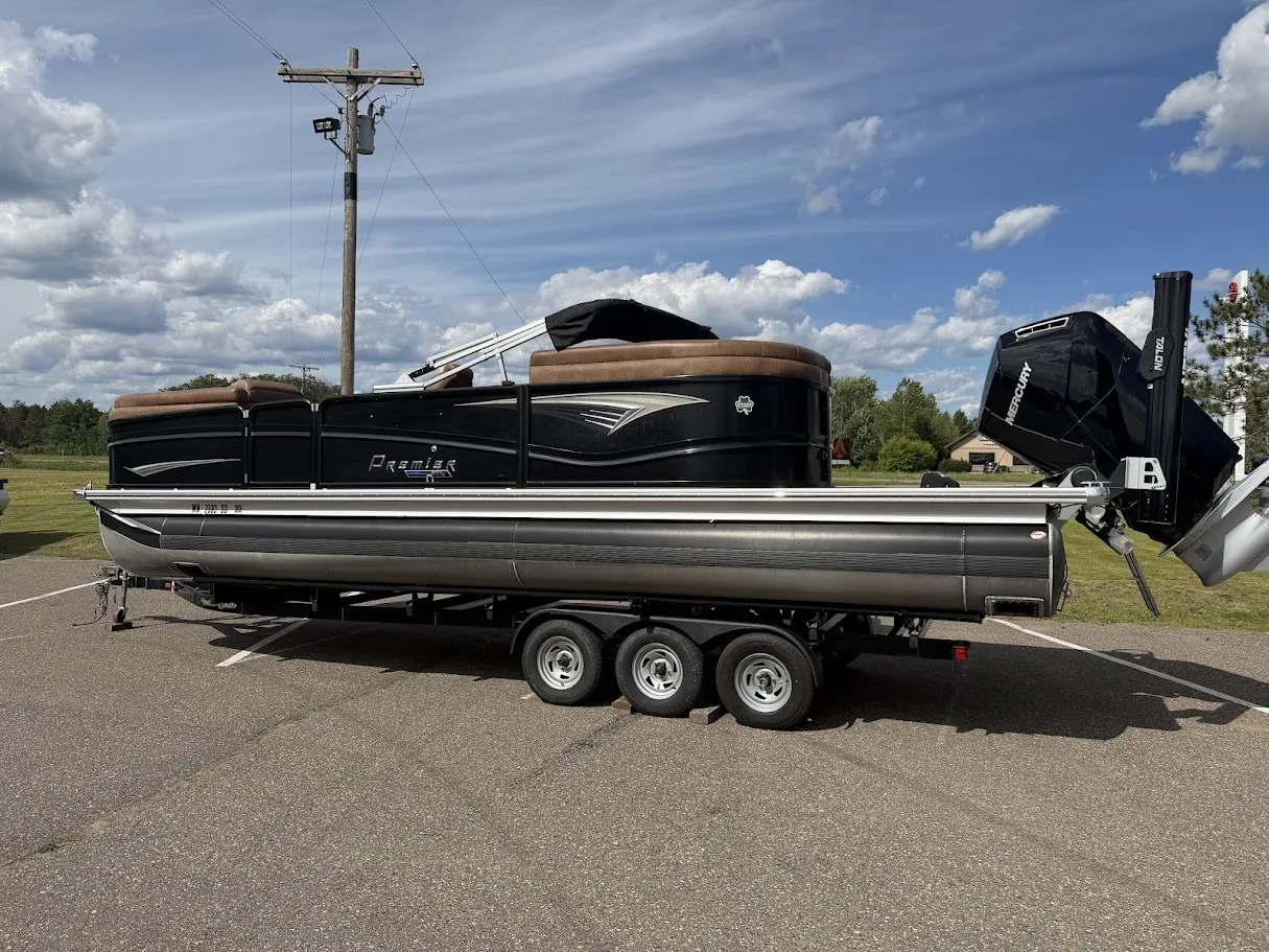 2022 PREMIER INTRIGUE 250 10 WIDE PTX TRIPLE 600HP BUNK TRAILER