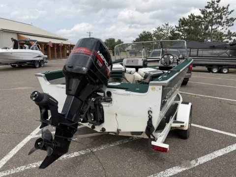 Photos of 1998 STARCRAFT 170 115HP for sale in Brainerd, MN at McLaughlin's RV & Marine - Brainerd