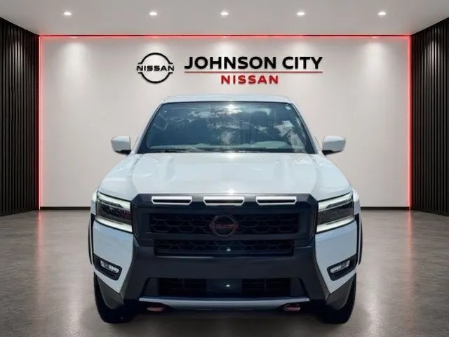 2025 Nissan Frontier PRO-X - Photo 10