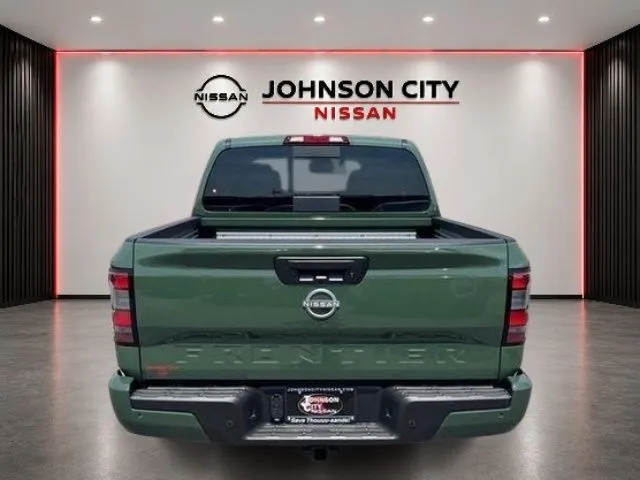 2025 Nissan Frontier SV - Photo 6