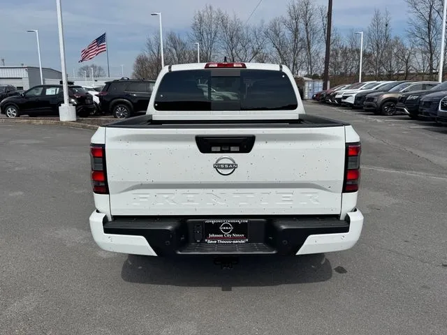 2025 Nissan Frontier SV - Photo 6