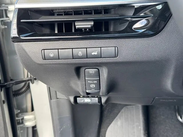 2025 Nissan Murano SL - Photo 17