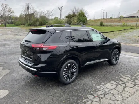 More photos of 2026 Nissan Rogue Platinum at Johnson City Nissan, TN
