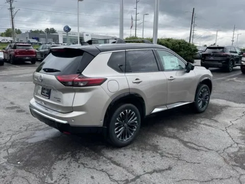 More photos of 2026 Nissan Rogue Platinum at Johnson City Nissan, TN
