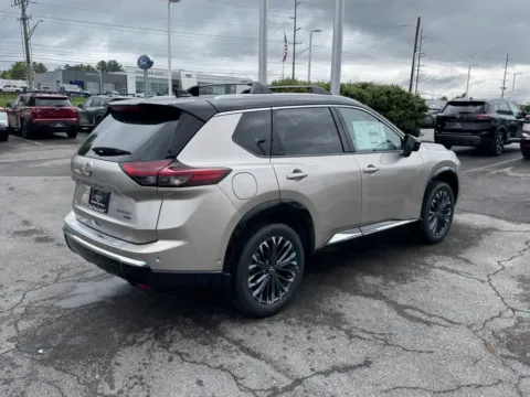 More photos of 2026 Nissan Rogue Platinum at Johnson City Nissan, TN