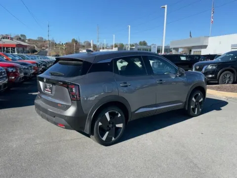 More photos of 2026 Nissan Kicks SR at Johnson City Nissan, TN