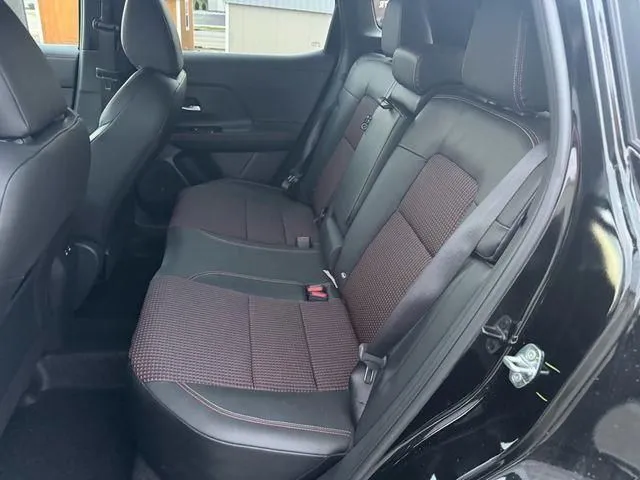 2026 Nissan KICKS SR AWD - Photo 12