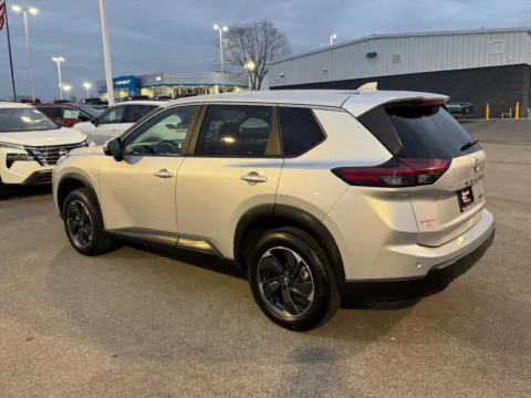 More photos of 2024 Nissan Rogue SV at Johnson City Nissan, TN
