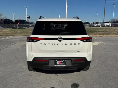 More photos of 2024 Nissan Pathfinder SV at Johnson City Nissan, TN