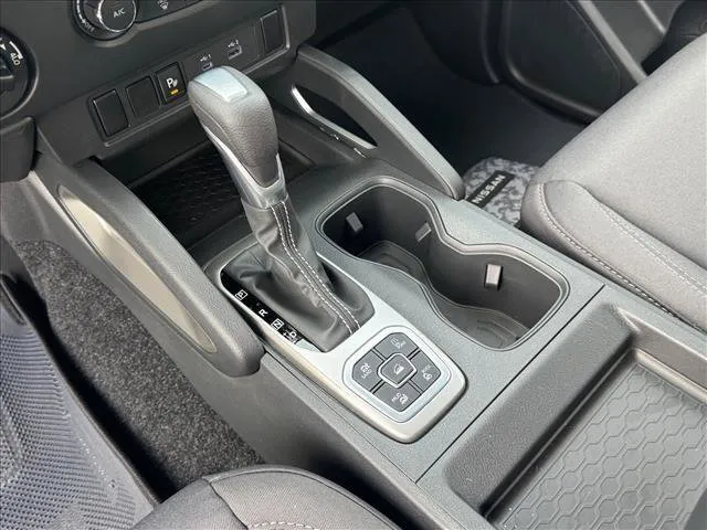 2026 Nissan Frontier SV - Photo 16