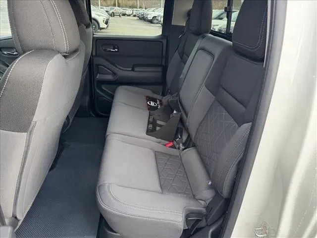 2026 Nissan Frontier SV - Photo 12