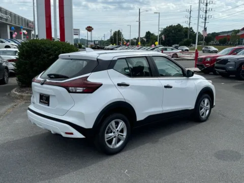 More photos of 2025 Nissan Kicks Play S at Johnson City Nissan, TN